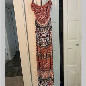 Women’s maxi dress
